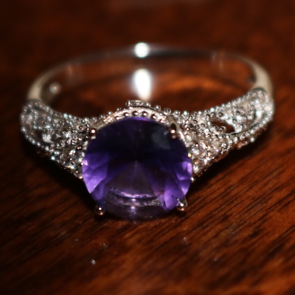 Size 9.5 or 10 Amethyst Ring - Picture 2 of 2